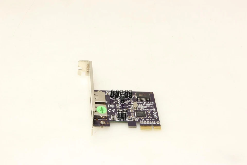 Sonnet Tempo SATA E2P Host Controller ATA Series PCI Express Card. SKU224132 - Image 2 of 4