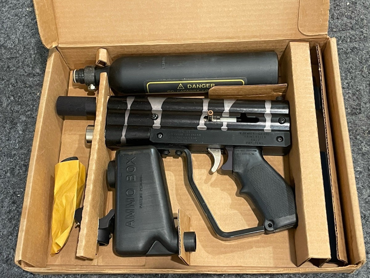 NOS Vintage Sheridan VM 68 Paintball Semi Automatic Gun Marker In