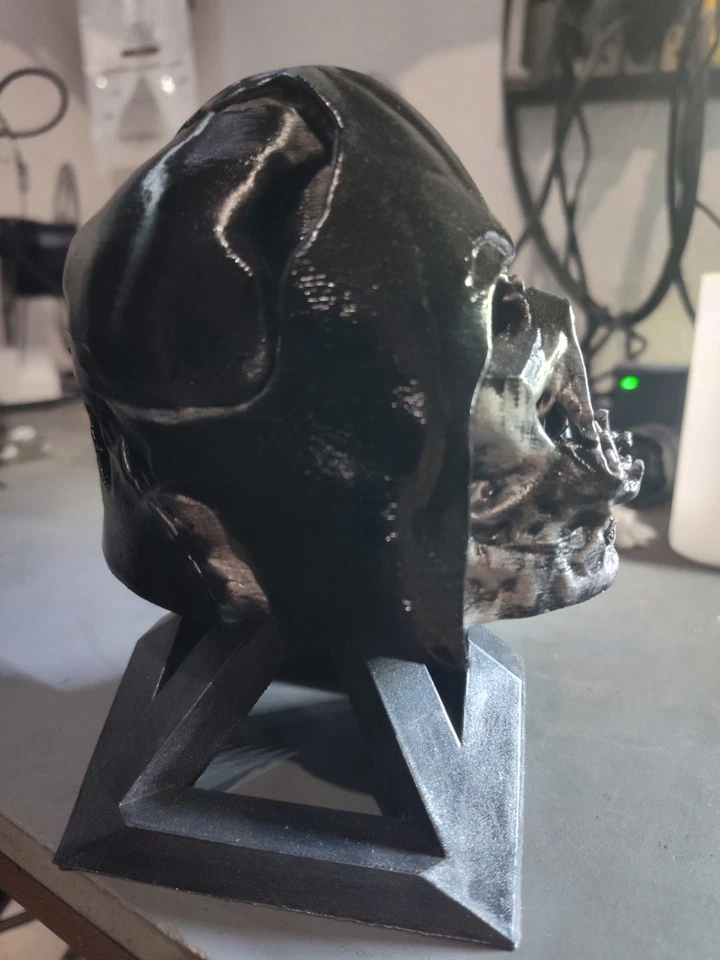 Busto Estatua de Darth Vader Calavera Derretida Casco Star Wars Foto 4 de 4