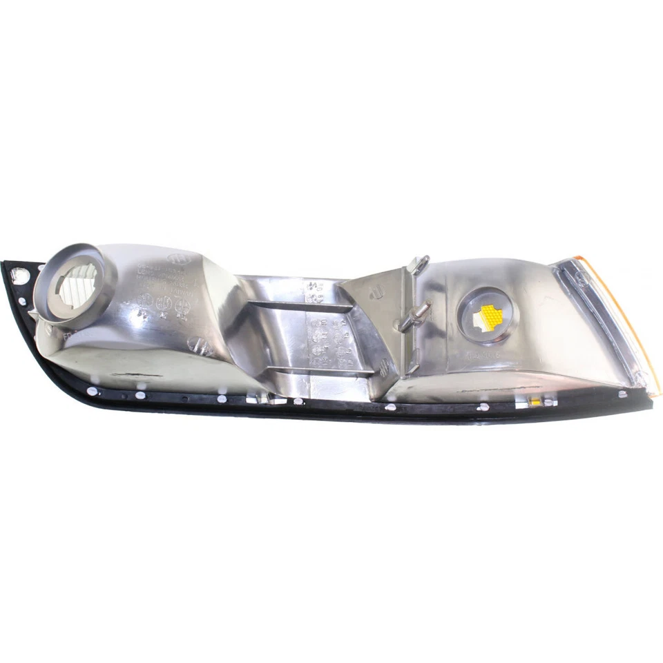 Передний сигнальный фонарь со стороны водителя для Mercury Grand Marquis 1992-1994 годов выпуска FO2550114 - Изображение 2 из 3