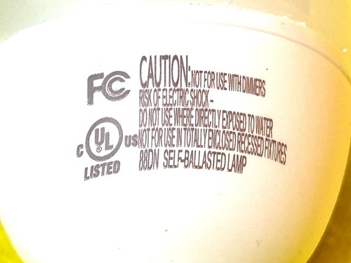 PHILIPS ENERGY SAVER CANDLE E12 BASE EL/mCan T2 9W 120V 8000 HRS LAMP - Picture 7 of 9