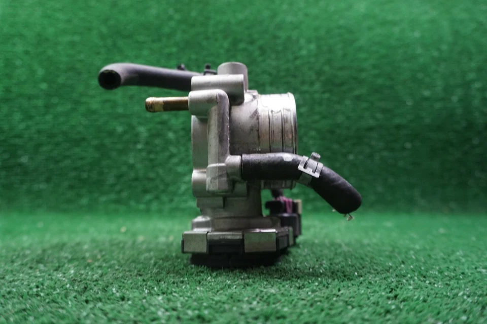 Chevrolet Sonic 2012 1,8 L carrocería del acelerador OEM Foto 2 de 4