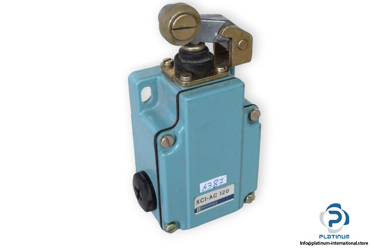 TELEMECANIQUE XC1-AC 126 LIMIT SWITCH | eBay