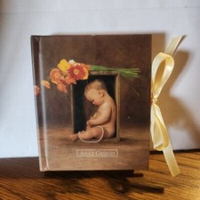 Anne Geddes: Baby Photographer Miniature Photo Album