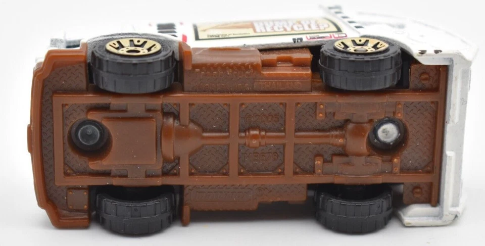 Matchbox Superfast Trash Truck Garbage Truck. 5 Pack exclusive. MBX 2006 loose - Image 3 of 3