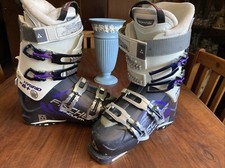 FISCHER SOMATEC VACUUM HYBRID 8W WOMENS  SKI BOOTS  26.5