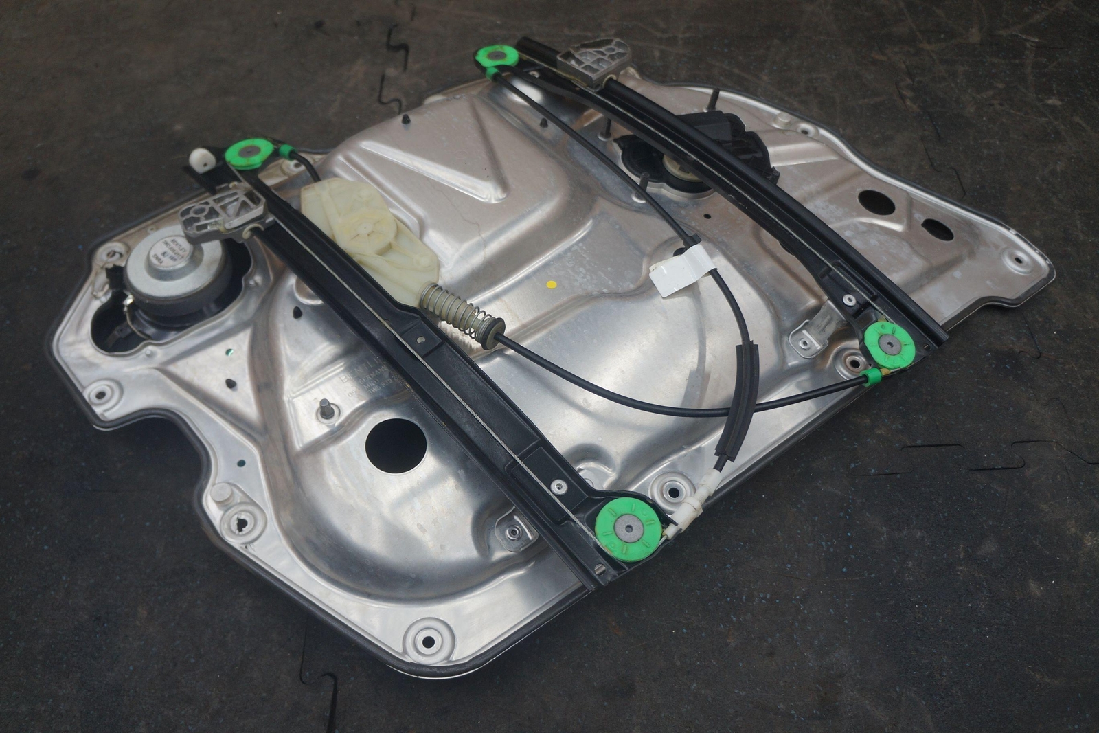 Rear Right Window Glass Regulator 3W5839462C Bentley Continental Flying Spur 06