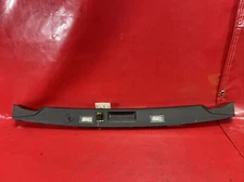 BMW 09-14 750i 750Li F01 F02 MOLDING GRIP TRUNK LID TRIM PANEL 7200035 **