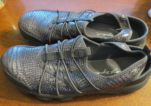 Easy Spirit Relente Metallic Silver sz 6 1/2 EXC! - Picture 2 of 3