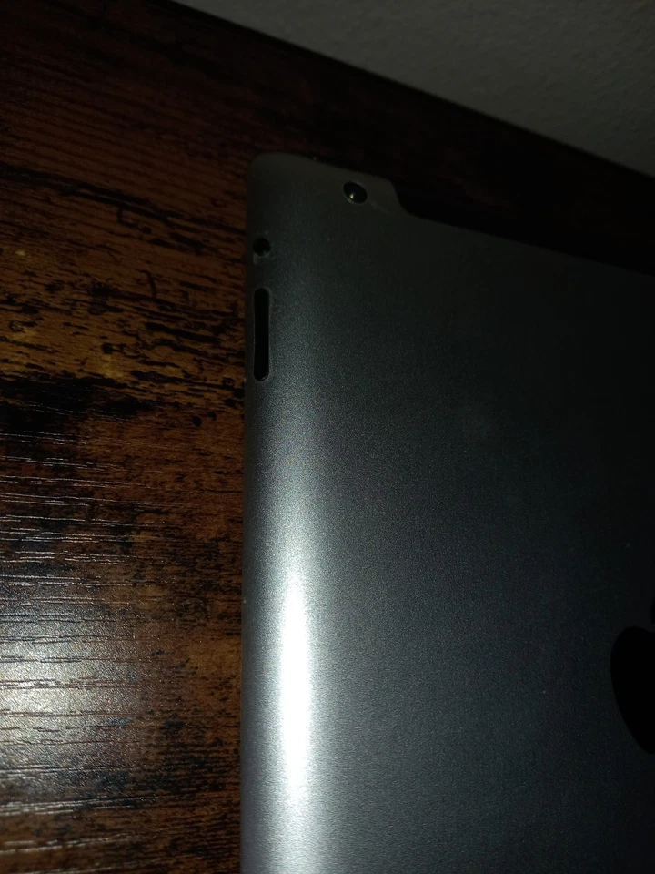 Apple iPad 4 · 128GB · Wi-Fi + Cellular, foto 4 de 5