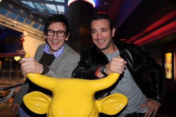 Jean Dujardin and Michel Hazanavicius this OSS 117 in Geneva Switz- Old Photo 7