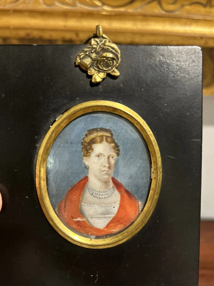 Pintura de retrato en miniatura francesa napoleónica del siglo XIX de una dama noble Foto 3 de 4