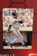 1995 Leaf Limited - Bat Patrol Ken Griffey Jr #5