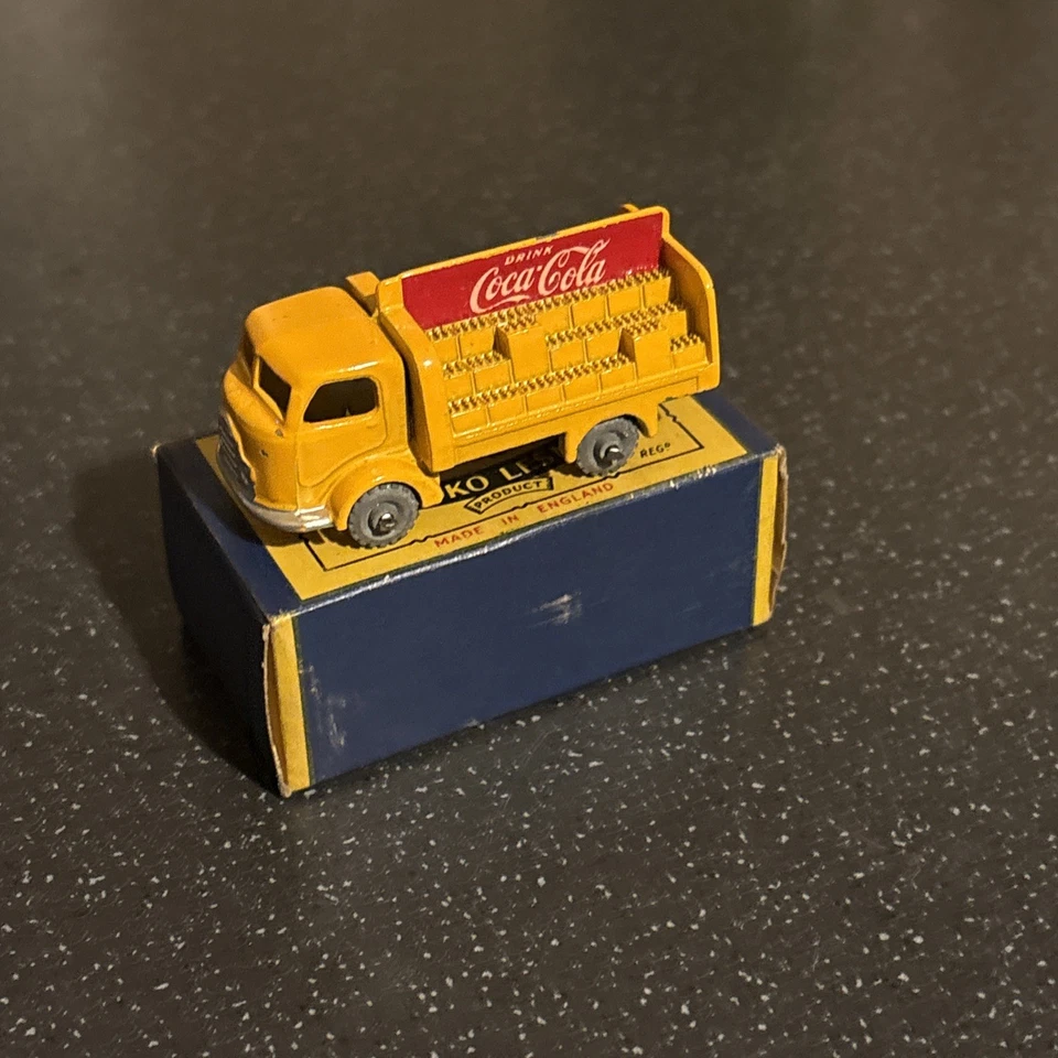Matchbox Lesney Moko No.37 Karrier Bantam 2 Ton Coca Cola Truck. Original Boxed - Image 2 of 4