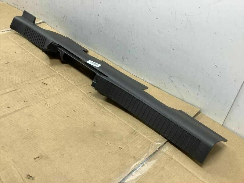 Jeep Patriot 2008 alféizar del lado derecho del pasajero placa de desgaste de fábrica Foto 2 de 4