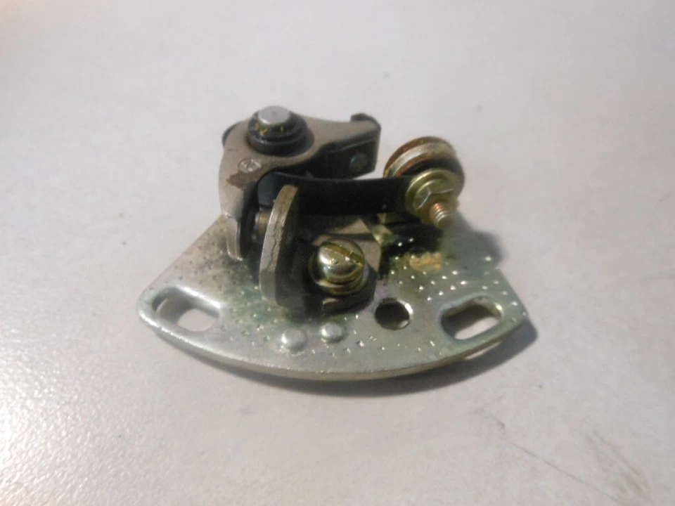 Conjunto de punto de contacto izquierdo NOS Suzuki T20 TC250 31460-11010 Foto 4 de 4