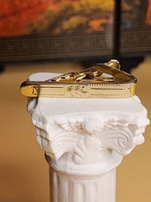 Vtg Designer SHIELDS USA Signed Gold Tone Men's Tie Clip Tie Bar Clasp Tie Tack