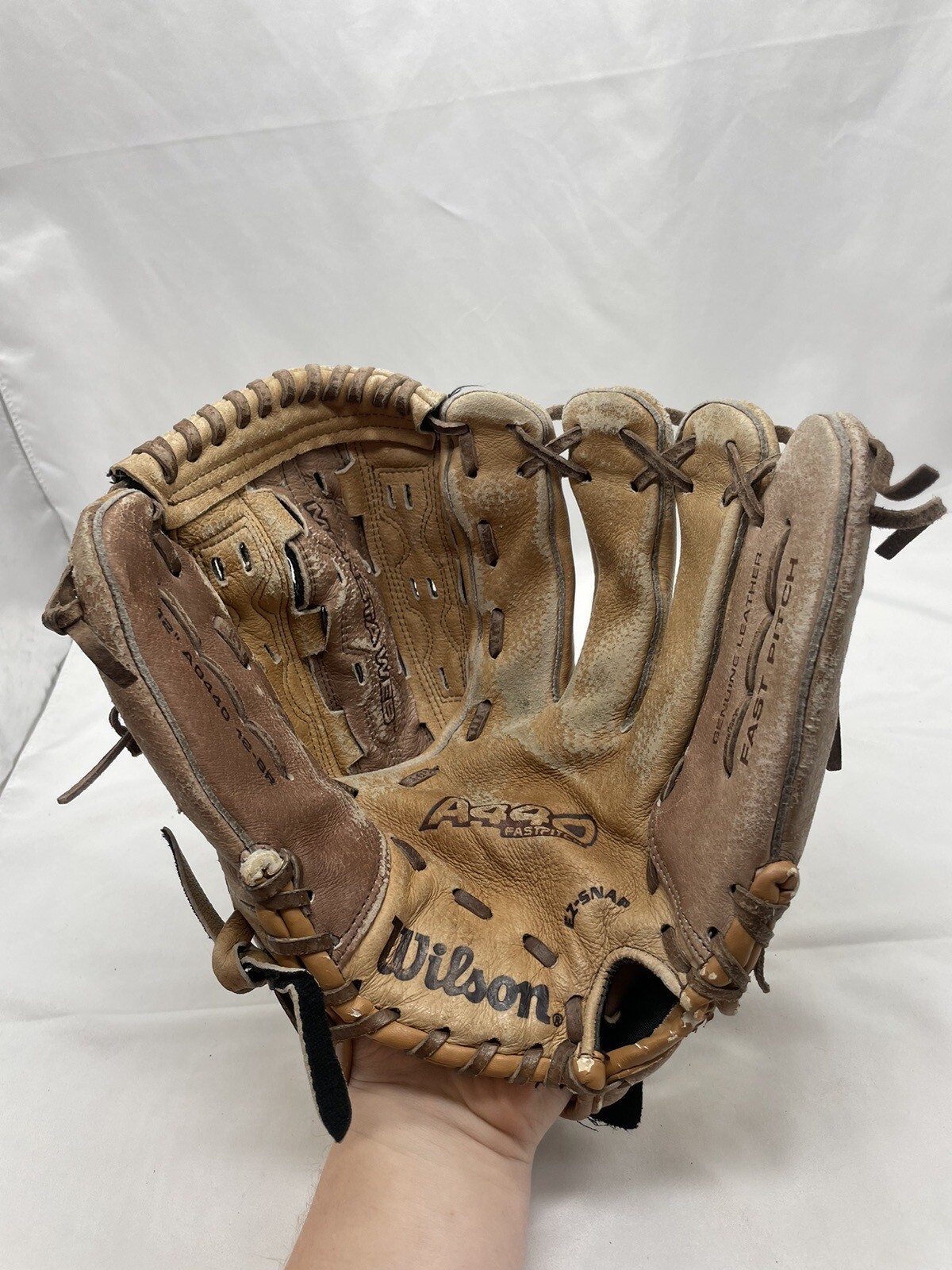 Wilson A440 Girls Fastpitch Leather Glove 12” Monsta  RHT A0440 Very