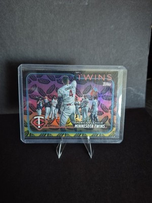 2024 Topps Series 2 - Minnesota Twins #692 Hot Dogs