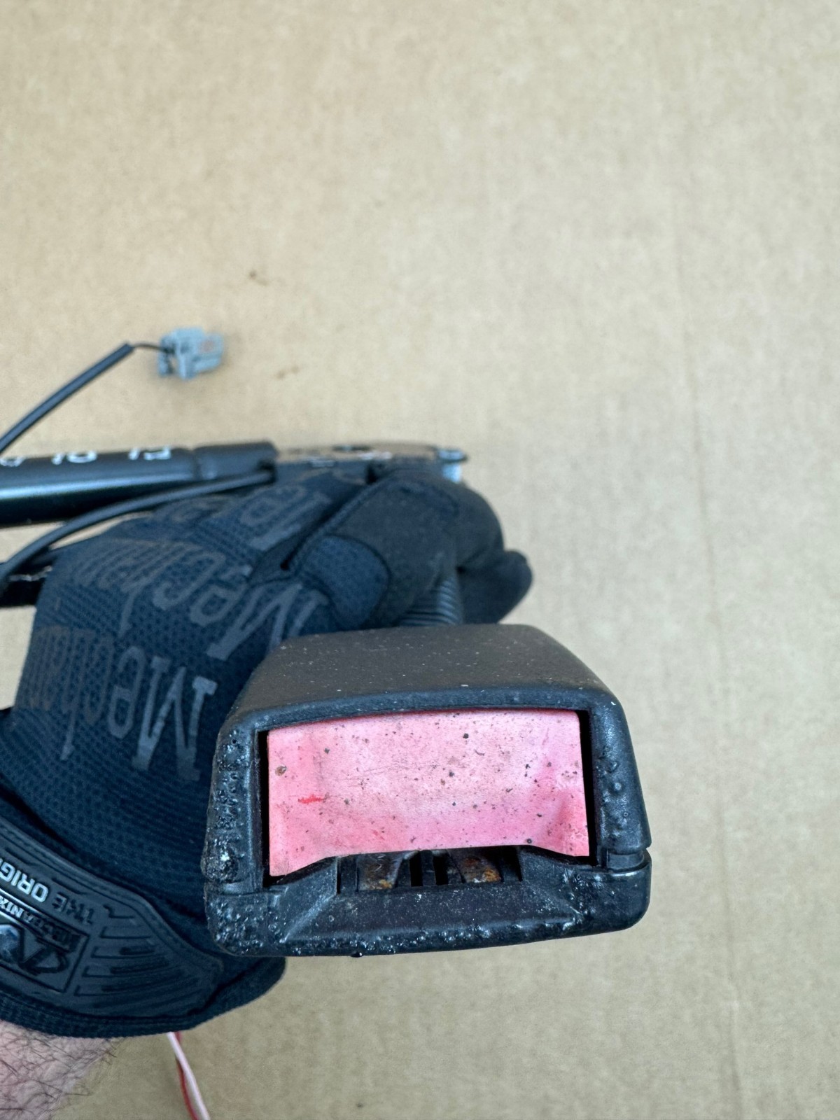 00-04 Aston Martin DB7 Vantage Front Left Seat Belt Buckle Black OEM