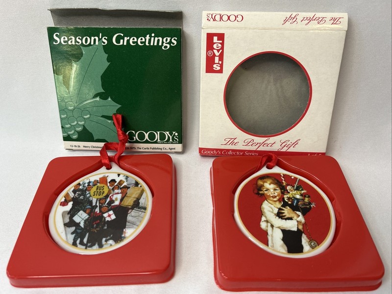 2 Vtg Goodys Collectors Series Christmas Ornaments 2001 Milkglass