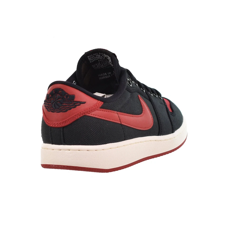 Sapato Masculino Jordan 1 Retro AJKO Low Bred Preto-Vermelho Varsity DX4981-006 - Imagem 3 de 4