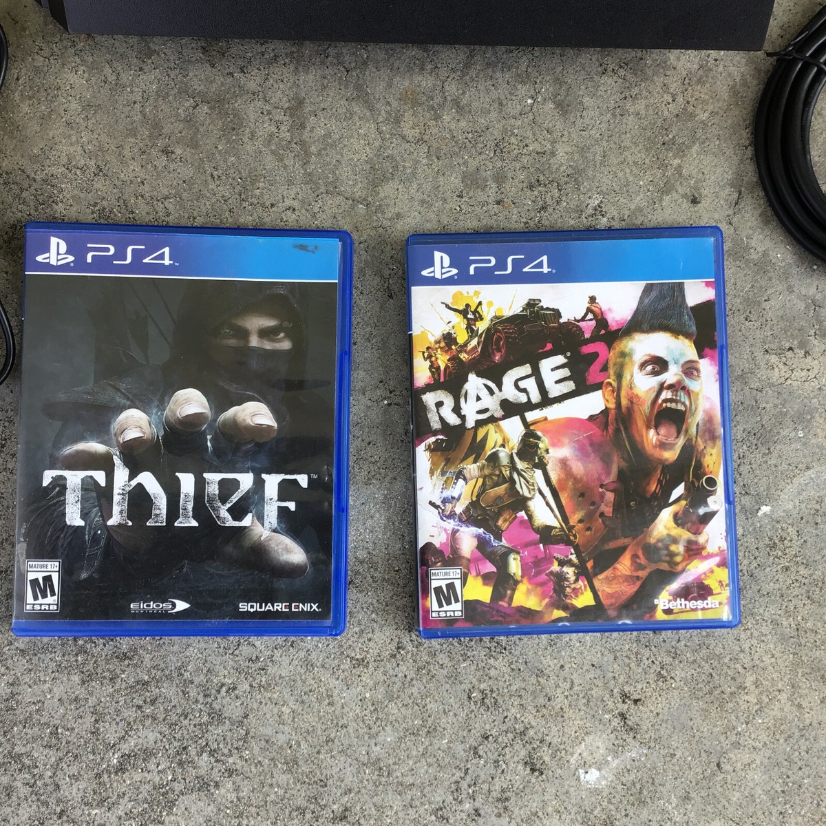 Sony PlayStation 4 PS4 500 GB Console CUH-1115A w/ Thief, Rage 2