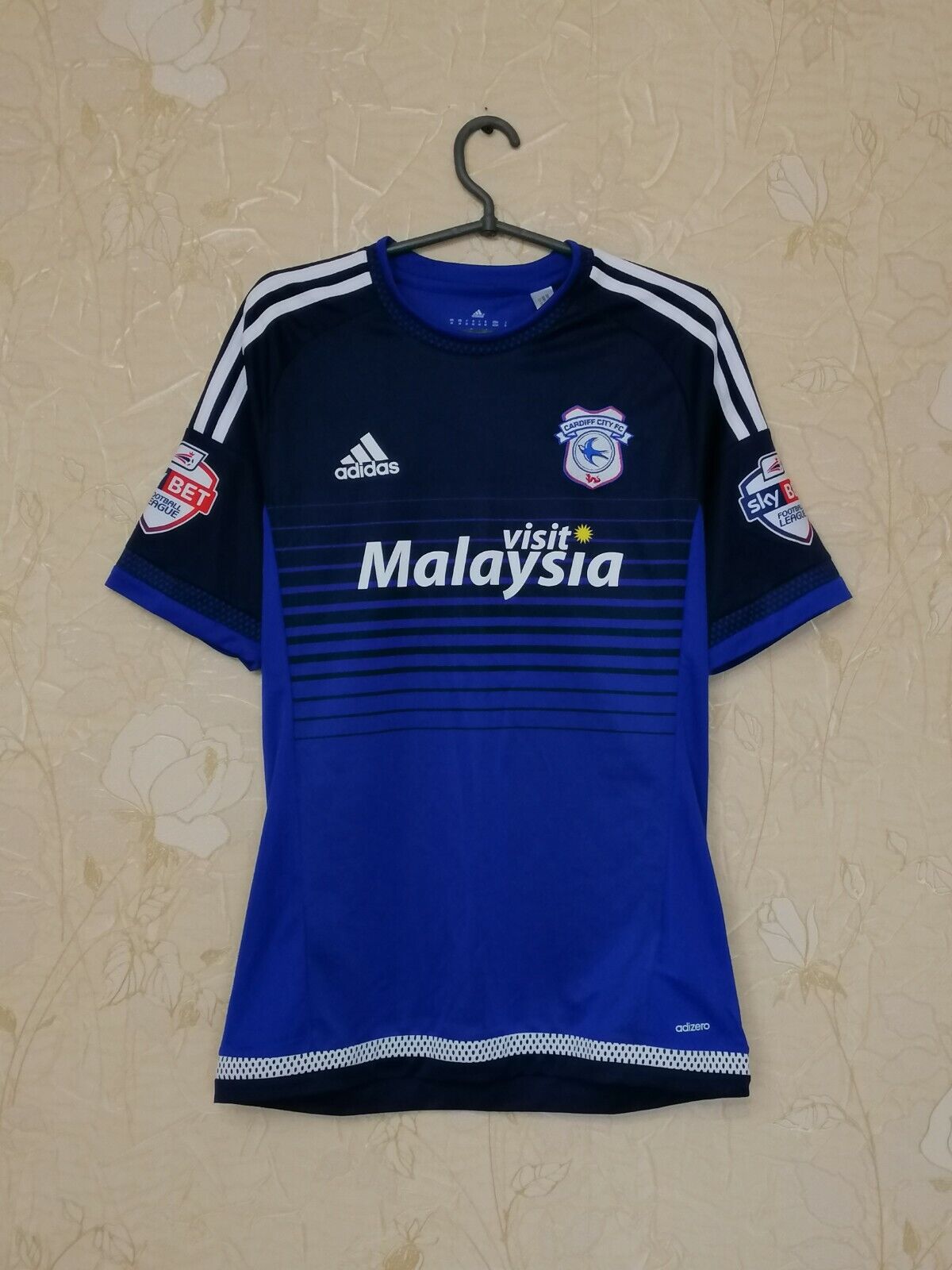 Cardiff City 2015/16 Home Shirt (Excellent) - Size M – The