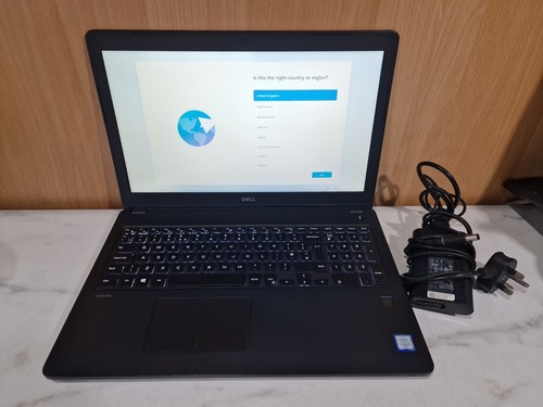 Dell Latitude 3580 15,6″ Notebook Intel Core i5 7. Gen 8GB RAM 256 GB SSD + Webcam