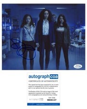 Sarah Jeffery "Charmed" AUTOGRAPH Signed 'Maggie Vera' 8x10 Photo ACOA