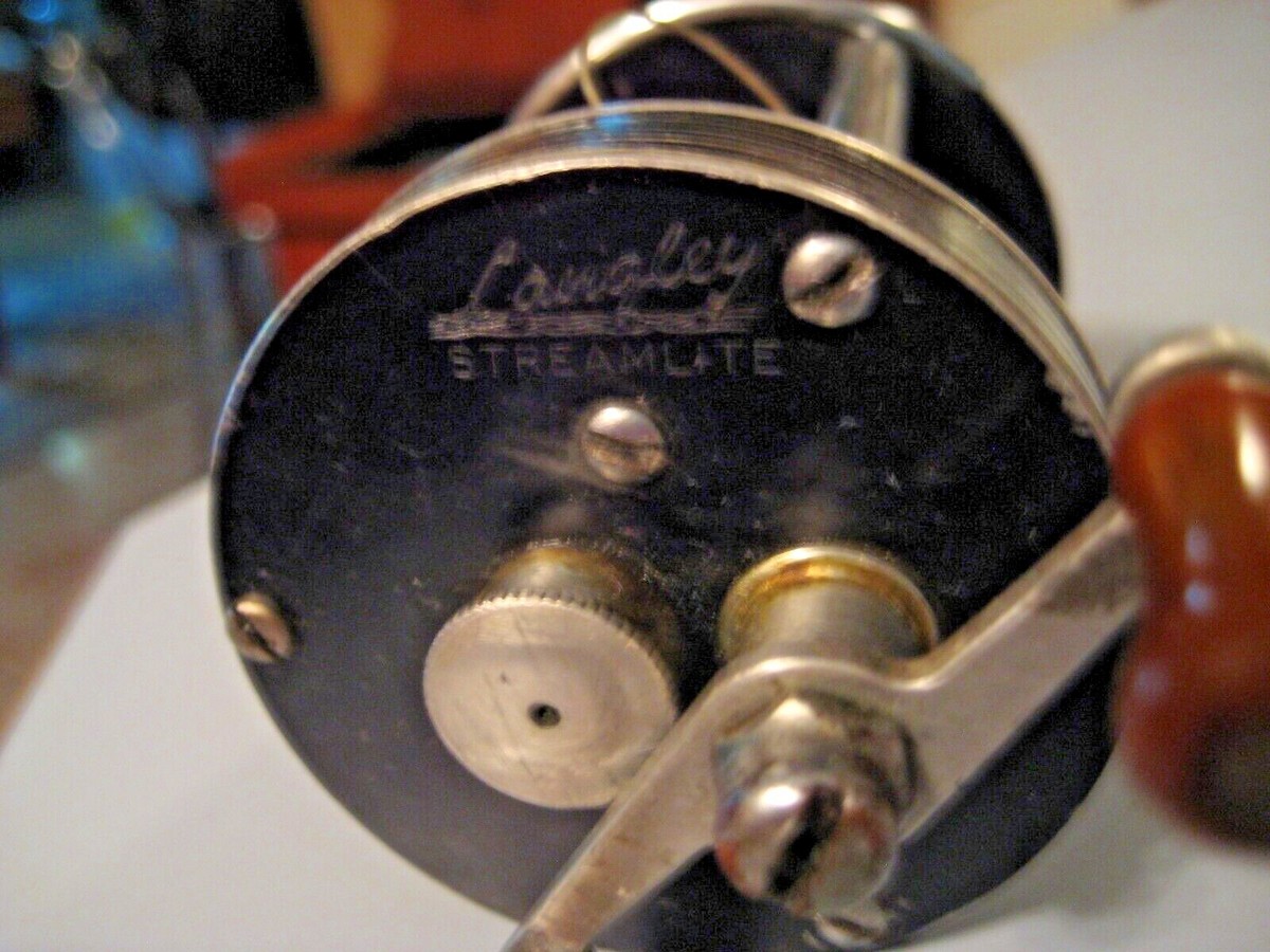 Vintage Langley Streamlite Model 310 Level Winding Casting Reel