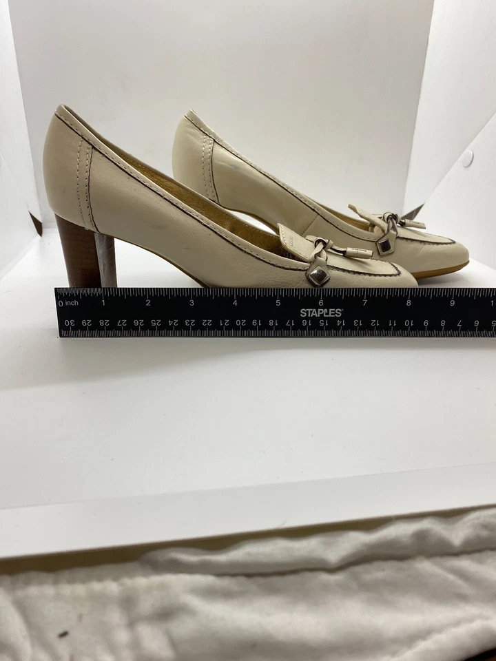 Zapatos de salón Geox Respira de cuero beige para mujer talla UE 36 M Foto 3 de 4