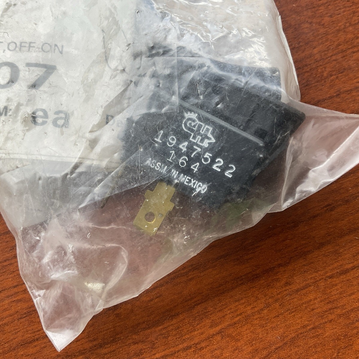 Cole Hersee 95522-A 2-Position Ignition Switch – New, Standard Replacement