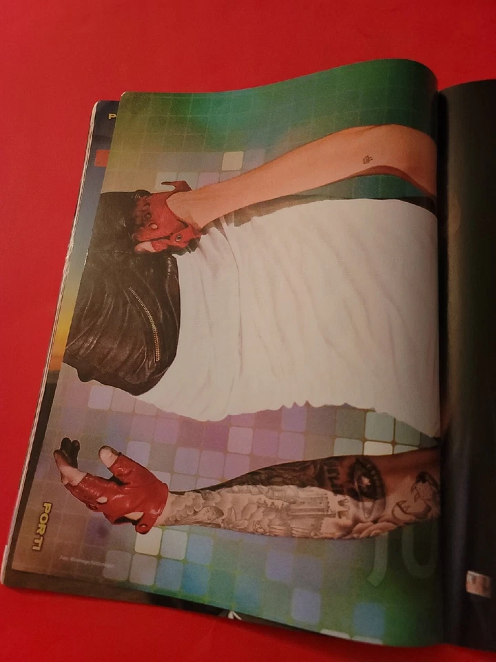 Big Time Rush Justin Bieber One Direction Ariana Grande Zendaya Miley Cyrus - Image 3 of 4