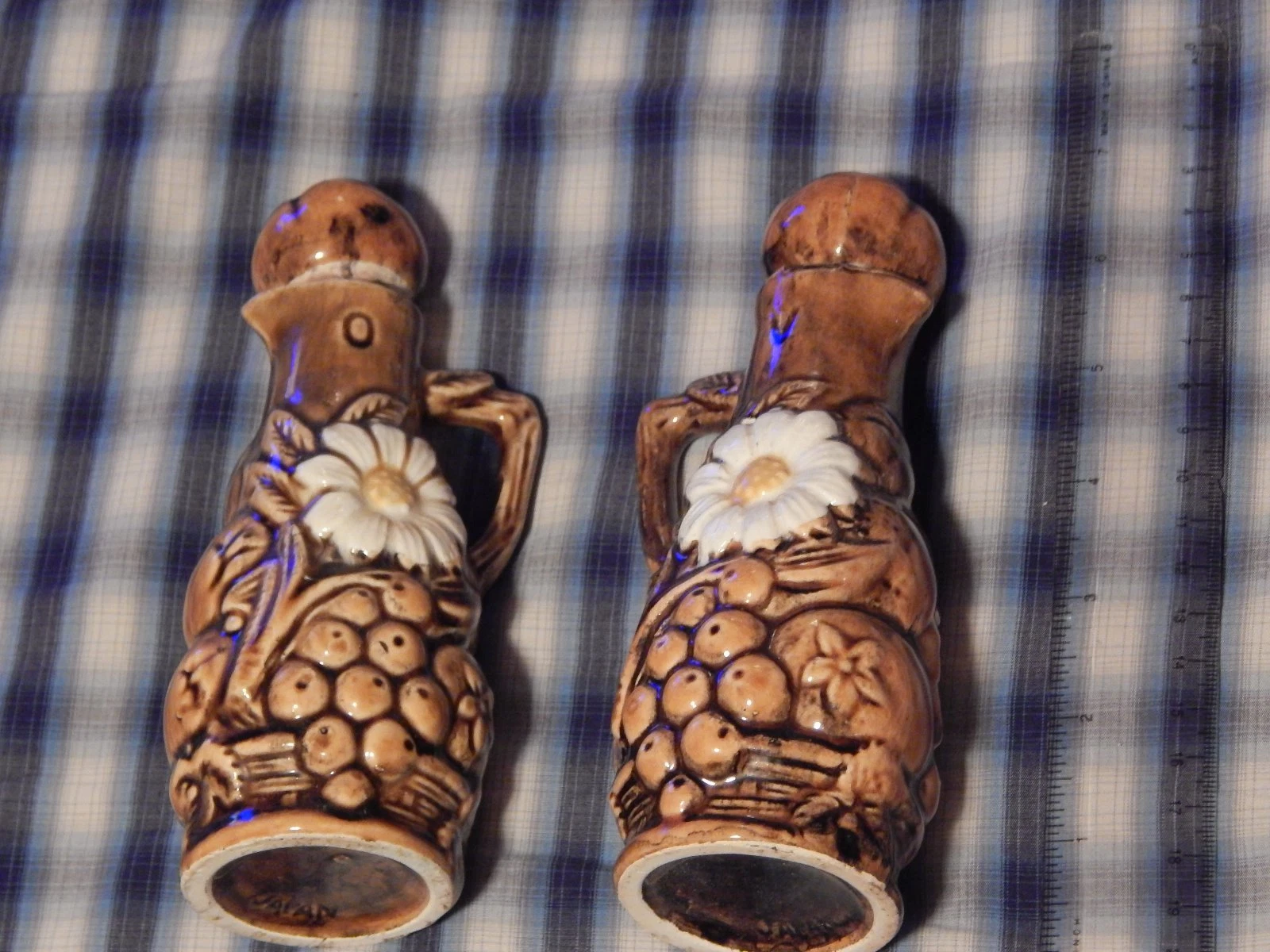 Ceramic Cruets - Oil & Vinegar - Vtg. Floral - JAPAN - Free Ship. - Ltd. - ^v^