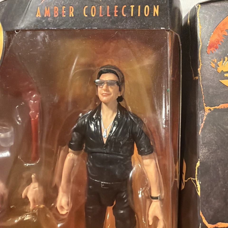 Lote de figuras Mattel Jurassic World Amber Collection 6" Ian Malcolm & Owen Grady Foto 4 de 4