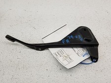 03-07 INFINITI G35 Passenger Fender Stay Bracket OEM 63866-AM600