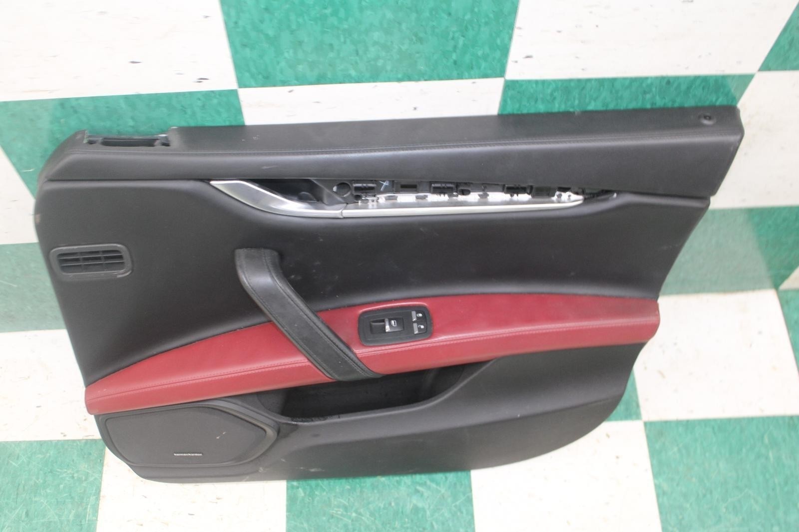 Maserati Ghibli 2014-2017 Front Right Door panel Brown