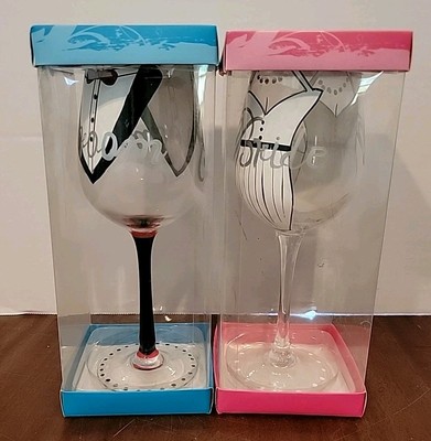 De-lite BRIDE AND GROOM ARTISAN MADE HAND PAINTED WINE GLASS SET NEW IN BOX