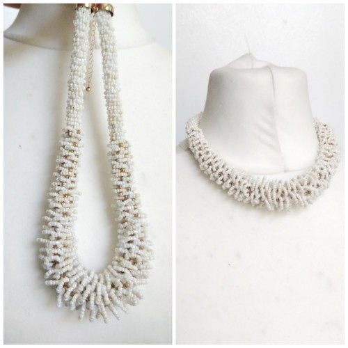 Chunky White Seed Beads, Gold Toned Short Necklace