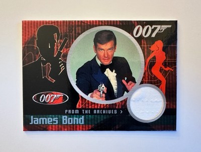 Roger Moore James Bond Relic Karte CC4 aus dem Archiv A View to a Kill - MINT