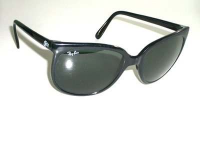 VINTAGE BAUSCH & LOMB RAY-BAN GLOSSY-BLACK NYLON G15 UV CATS 1000 SKI SUNGLASSES