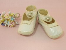  Vintage Ankle Strap Shoe Button Baby / Doll Shoes White Leather Sz 0