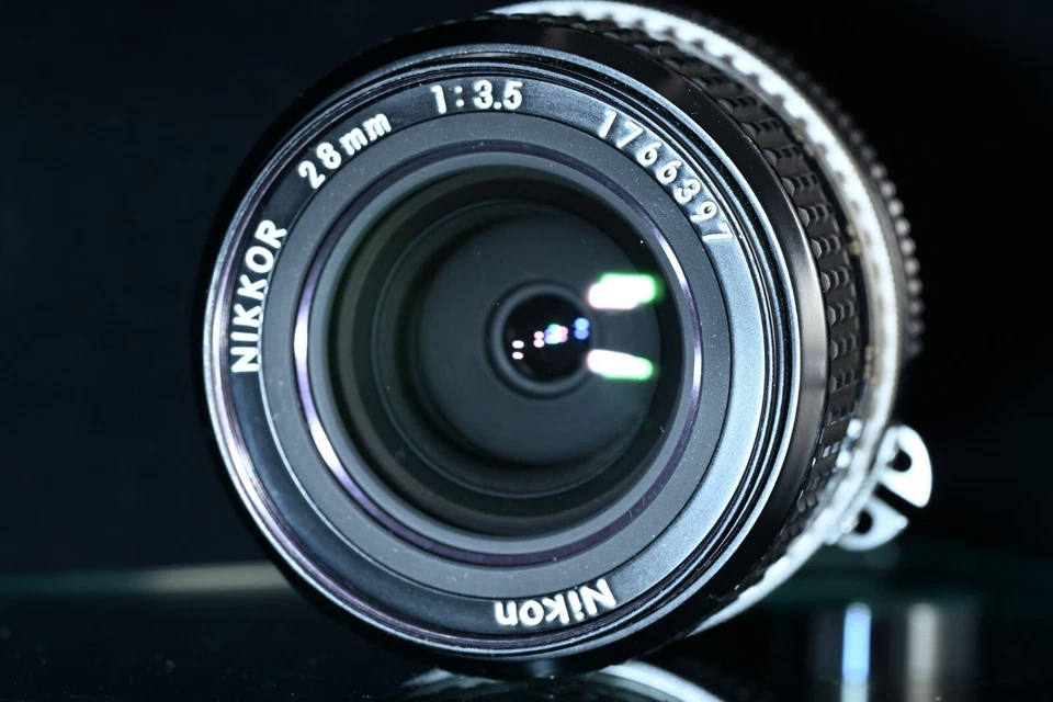 Nikon Nikkor 28mm f/3.5 Ai Prime lente gran angular [Exc] envío gratuito... - Imagen 3 de 4