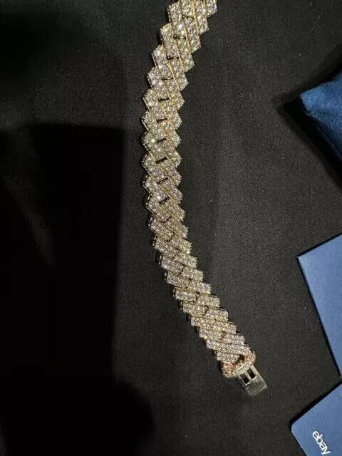 Picture 3 of 4