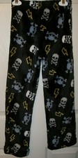 Skulls Flame Resistant Fleece Black Lounge Pajama PJ Pants Boys Size 6 / 7 NWT
