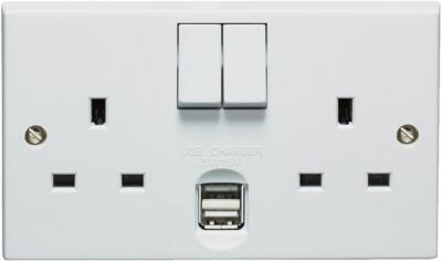 VOLEX ACCESSORIES Gang Switched Socket with 2x USB Charging