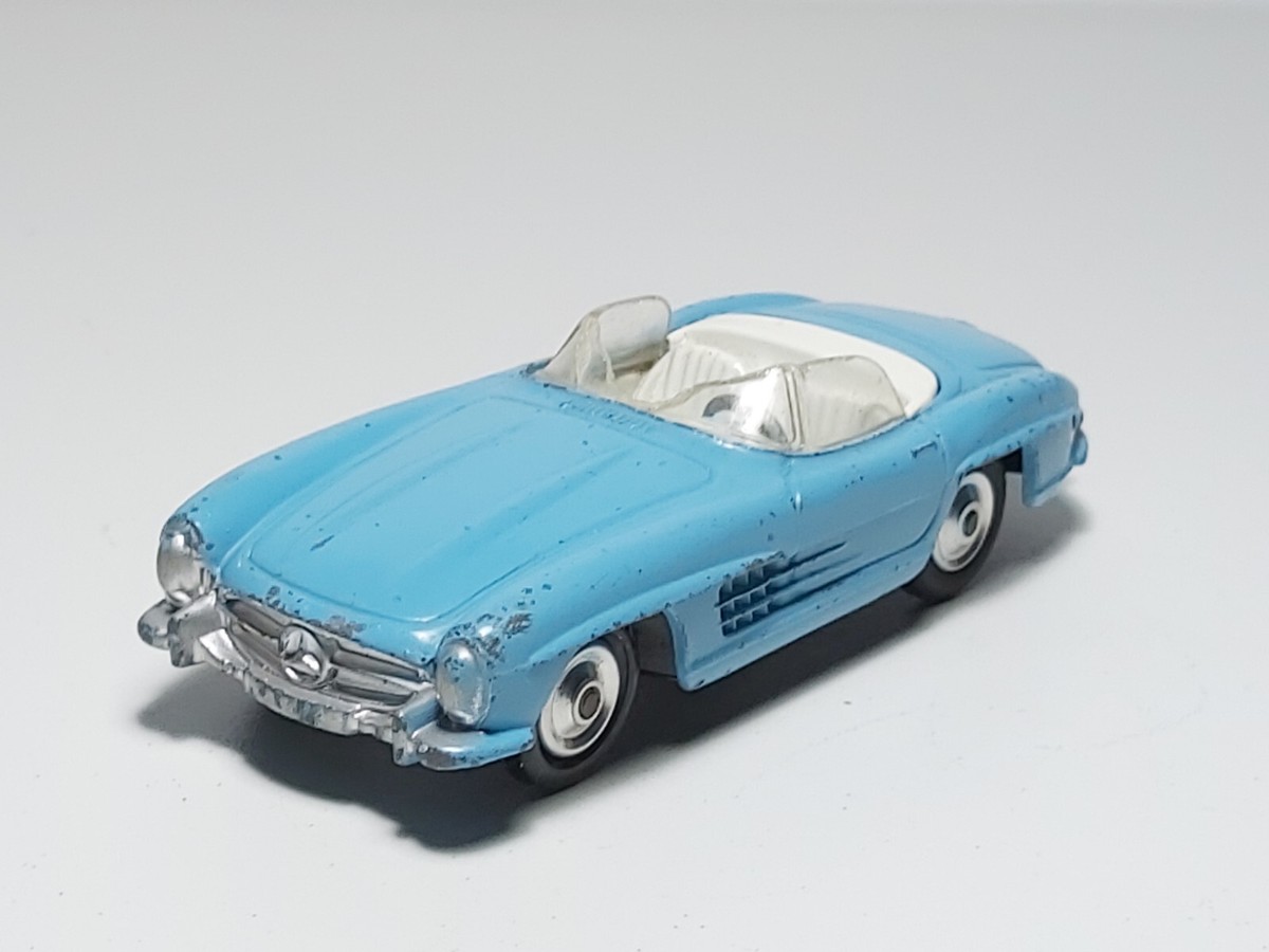 CORGI TOYS 303 DieCast Baby Blue Mercedes Benz 300SL