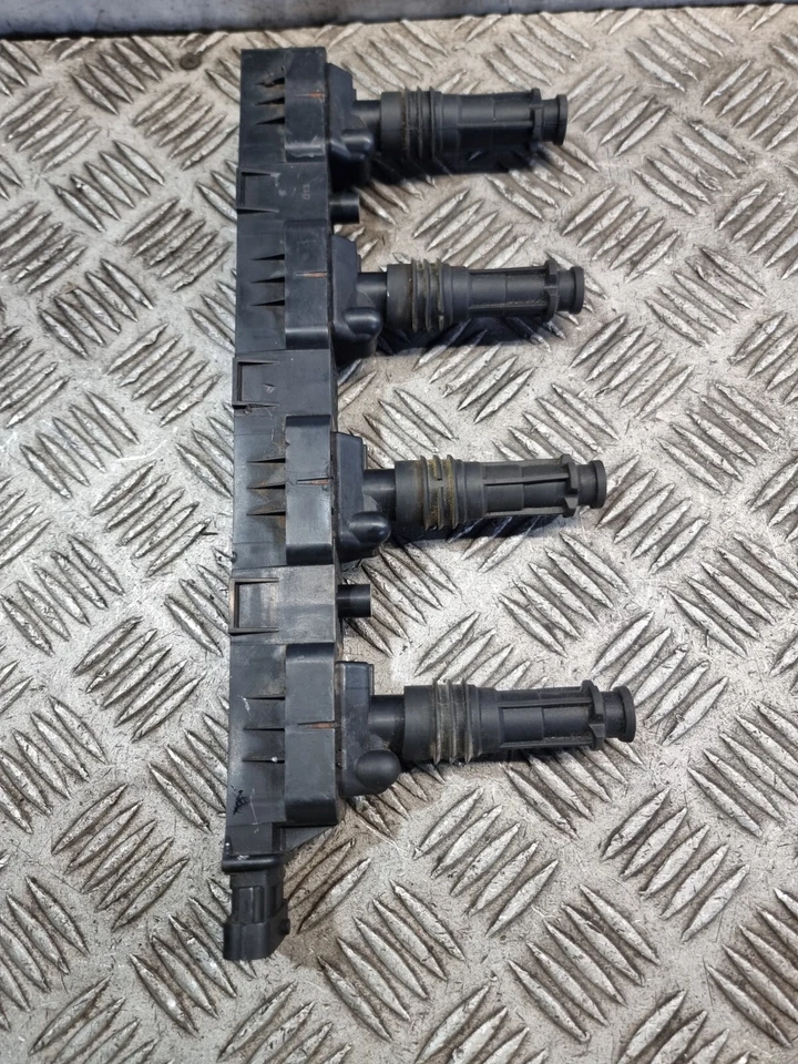 VAUXHALL ASTRA IGNITION COIL PACK 1.4L PETROL MANUAL ASTRA 2009 IGNITION COIL - Image 3 of 4