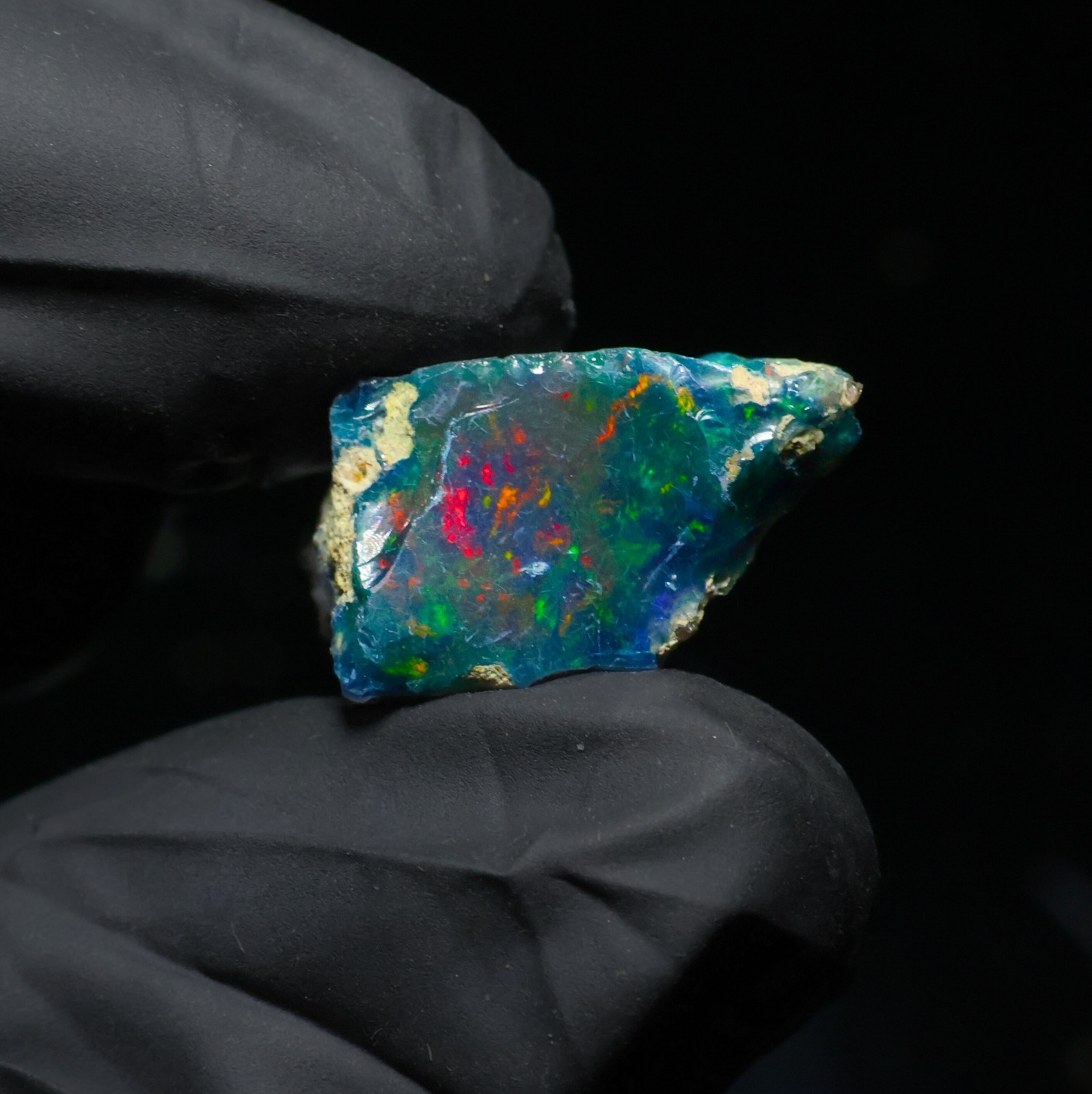 Ethiopia Black Opal Rough 9.05 Ct | Smoked Ethiopian Welo Fire Opal Rough stone